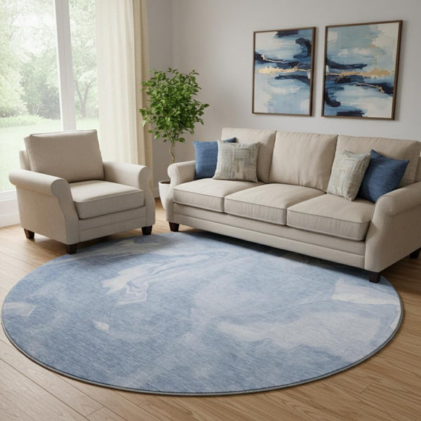 HomeRoots 8' Blue And Ivory Abstract Round Rug - Washable, UV-Protected, Stain-Resistant for High-Traffic Areas 665822