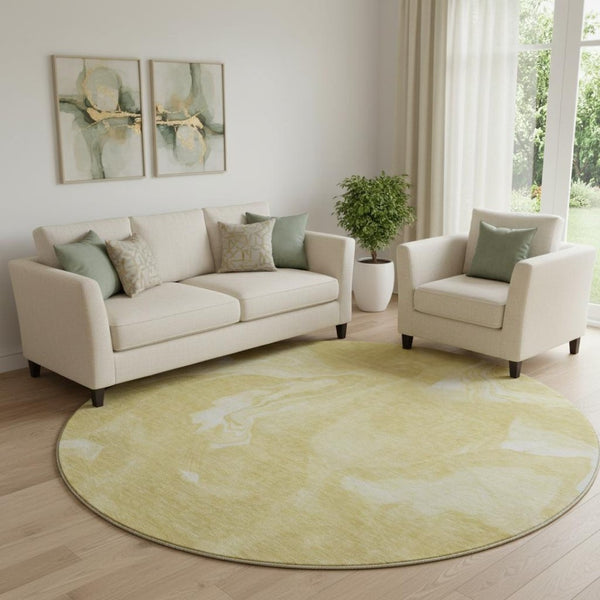 HomeRoots 8' Gold and Ivory Abstract Washable Round Rug - Stylish, Durable, UV Protected for Modern Living Spaces 665834
