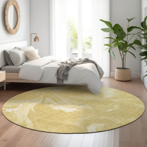 HomeRoots 8' Gold and Ivory Abstract Washable Round Rug - Stylish, Durable, UV Protected for Modern Living Spaces 665834