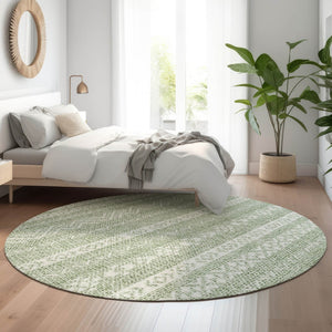 HomeRoots 8' Artichoke Green & Ivory Southwestern Washable Round Rug - Durable, Stain Resistant & UV Protected 665858
