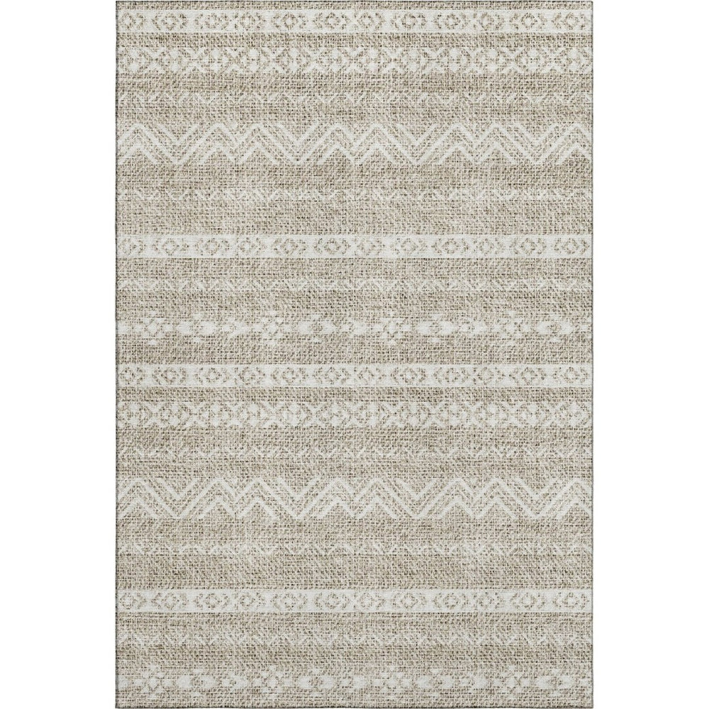 HomeRoots 5' X 8' Beige & Ivory Southwestern Area Rug - Washable, Stain-Resistant, UV Protected for Durability 665863