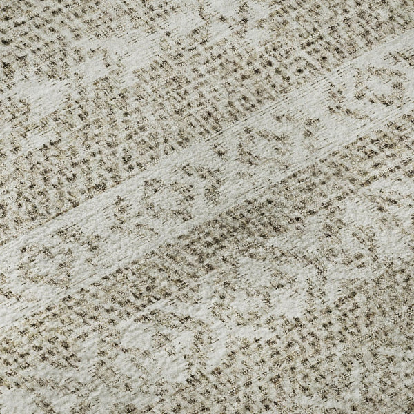 HomeRoots 8' Beige and Ivory Southwestern Washable Round Rug - Durable, UV-Protected, Easy-Care Design for Homes 665864