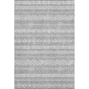 HomeRoots 5' X 8' Gray and Silver Southwestern Area Rug - Washable, Durable, UV-Protected for Stylish Spaces 665893