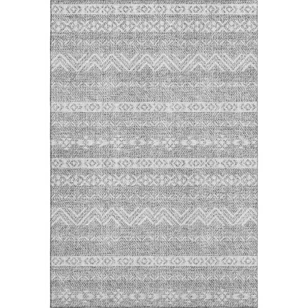 HomeRoots 5' X 8' Gray and Silver Southwestern Area Rug - Washable, Durable, UV-Protected for Stylish Spaces 665893