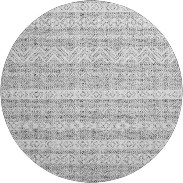 HomeRoots 8' Gray and Silver Southwestern Round Rug - Washable, UV-Protected, Stylish for High-Traffic Areas 665894