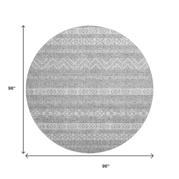 HomeRoots 8' Gray and Silver Southwestern Round Rug - Washable, UV-Protected, Stylish for High-Traffic Areas 665894