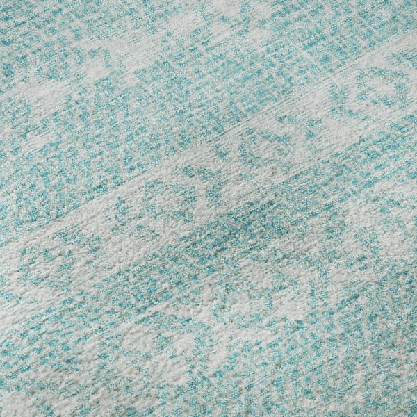 HomeRoots 5' X 8' Stylish Teal & Ivory Southwestern Area Rug - Washable, UV-Protected, Durable & Stain-Resistant! 665917