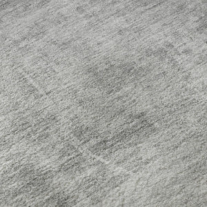 HomeRoots 8' Gray and Silver Abstract Round Rug - Washable, Stain-Resistant, UV Protected for Modern Spaces 665954