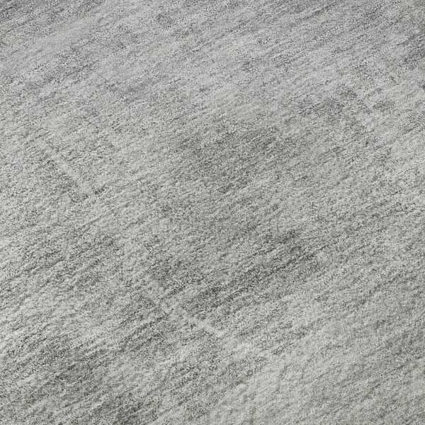HomeRoots 8' Gray and Silver Abstract Round Rug - Washable, Stain-Resistant, UV Protected for Modern Spaces 665954