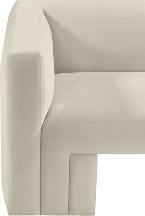 Henson Cream Velvet Chair 665Cream-C Meridian Furniture