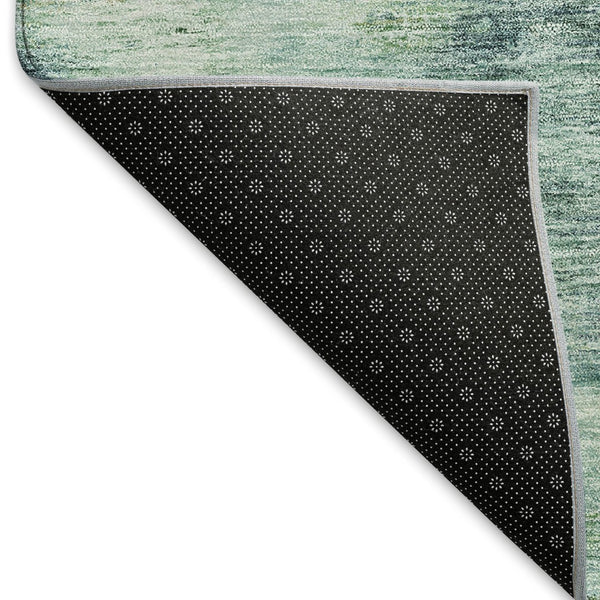 HomeRoots 8' Teal Green and Ivory Abstract Round Rug - Washable, UV Protected, Stylish & Durable for Homes 666218