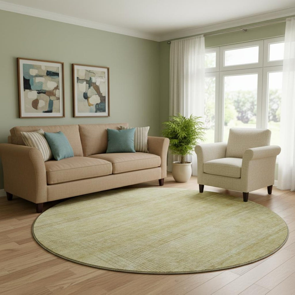 HomeRoots 8' Gold and Beige Striped Washable Round Rug - Durable, Stain-Resistant, UV Protected for Any Space 666461