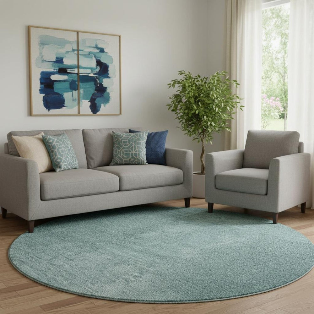 HomeRoots 8' Stylish Teal to Ivory Ombre Round Rug - Washable, UV-Protected, Family-Friendly Design for Any Room 666611