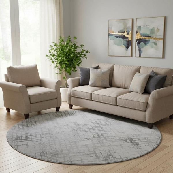 HomeRoots 8' Gray and Silver Geometric Round Rug - Washable, UV Protected, Stain Resistant for Modern Spaces 666641
