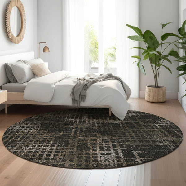 HomeRoots 8' Brown and Ivory Abstract Geometric Round Rug - Washable, UV Protected, Slip-Resistant Style! 666683