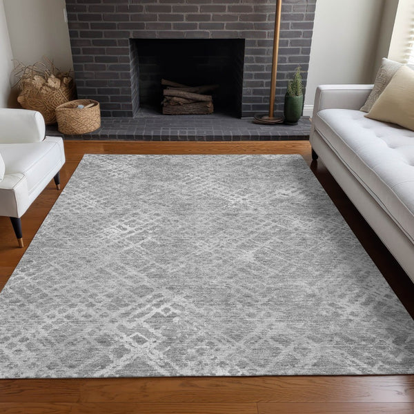 HomeRoots 8' X 10' Gray & Silver Abstract Geometric Rug - Washable, Stain Resistant, UV Protected for Durability 666690