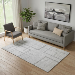 HomeRoots 5' X 8' Gray And Silver Geometric Area Rug - Washable, UV Protected, Stylish & Pet-Friendly Design 666749
