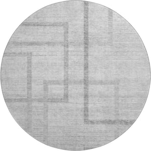 HomeRoots 8' Gray and Silver Geometric Washable Round Rug - Durable, Stylish, UV-Protected for High-Traffic Areas 666750