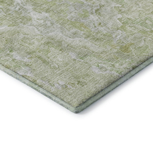 HomeRoots 8' Green and Ivory Abstract Round Area Rug – Washable, UV Protected, Stylish & Durable for Any Space 666810