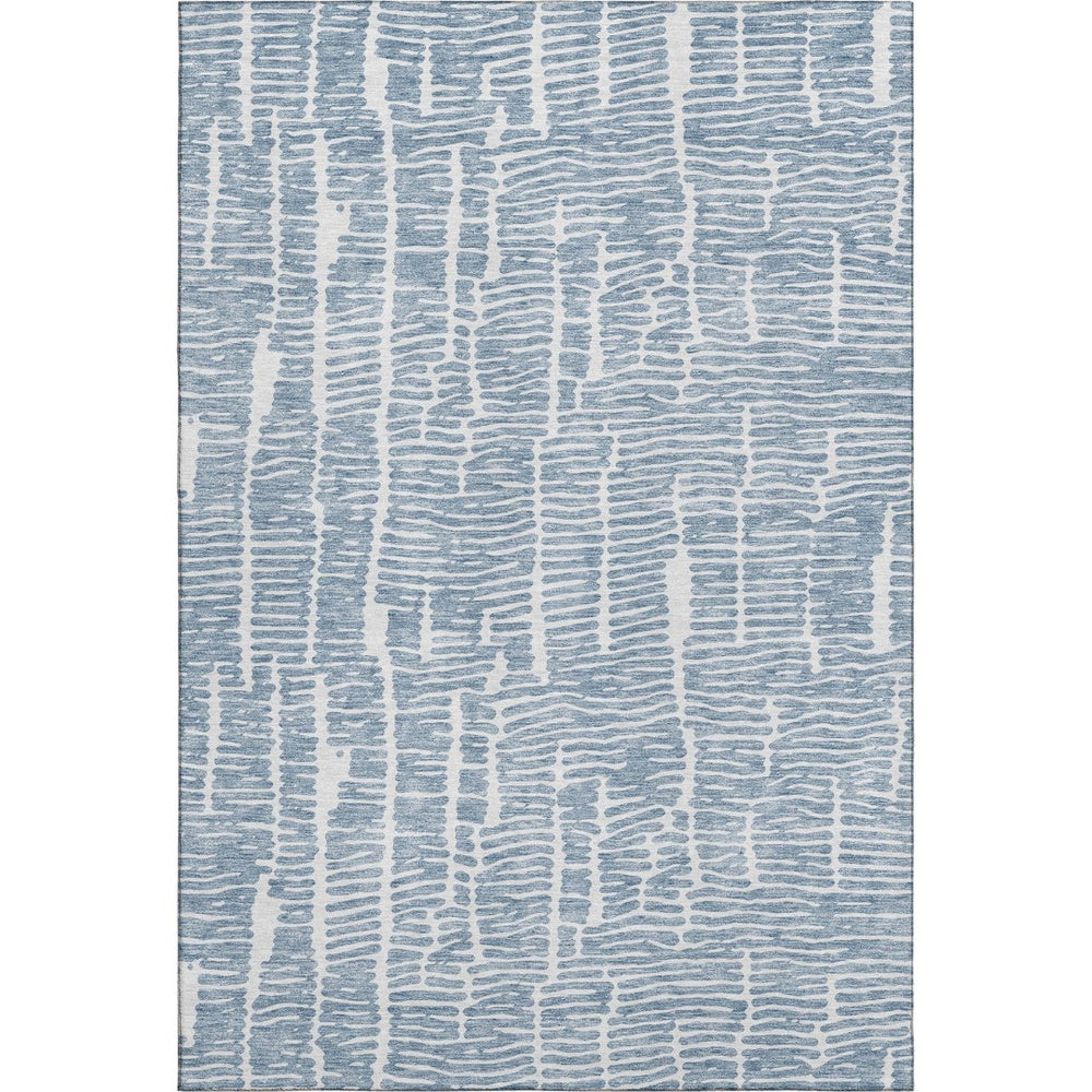 HomeRoots 5' Blue & Ivory Vermicular Area Rug - Washable, UV Protected, Stain Resistant, Perfect for Homes 666844