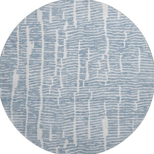 HomeRoots 8' Blue and Ivory Vermicular Round Rug - Washable, Stain Resistant, UV Protected for Stylish Living Spaces 666845