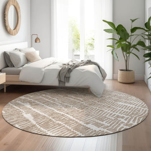 HomeRoots 8' Brown and Ivory Vermicular Round Rug - Washable, Durable, UV-Protected for Cozy Living Spaces 666851