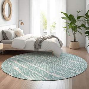 HomeRoots 8' Teal and Ivory Vermicular Round Rug - Washable, UV-Protected, Durable for High-Traffic Spaces 666863