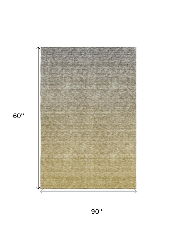 HomeRoots 5' Gold And Beige Ombre Area Rug – Stylish, Washable, UV-Protected, Stain-Resistant for Modern Homes 666904