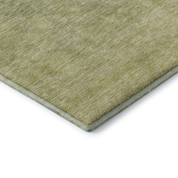 HomeRoots 8' Green Ombre Round Rug - Stylish, Washable, UV-Protected, Durable for Family Rooms & Patios 666911