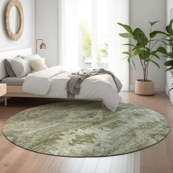 HomeRoots 8' Olive Green and Ivory Southwestern Round Rug - Washable, UV Protected, Stylish & Durable Design 667063