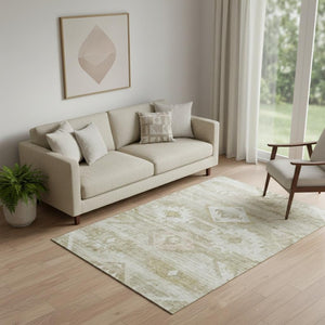 HomeRoots 5' X 8' Southwestern Area Rug in Taupe & Ivory - Washable, UV Protected, Perfect for Families & Pets 667080