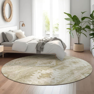 HomeRoots 8' Taupe And Ivory Southwestern Round Rug – Washable, Stain-Resistant, UV-Protected for Everyday Use 667081