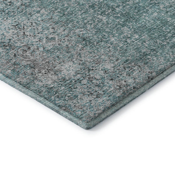 HomeRoots 8' Teal and Gray Abstract Washable Round Rug - Durable, Stain-Resistant, UV Protected for High Traffic Areas 667189