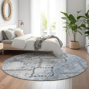 HomeRoots 8' Blue and Gray Floral Round Rug - Washable, UV Protected, Stain-Resistant for High-Traffic Areas 667213
