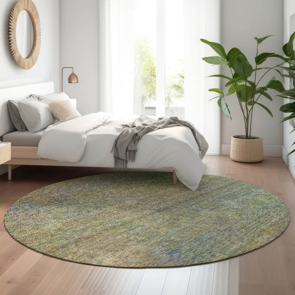 HomeRoots 8' Green And Gold Abstract Washable Round Rug - UV Protected, Stain-Resistant, Ideal for Busy Homes 667297