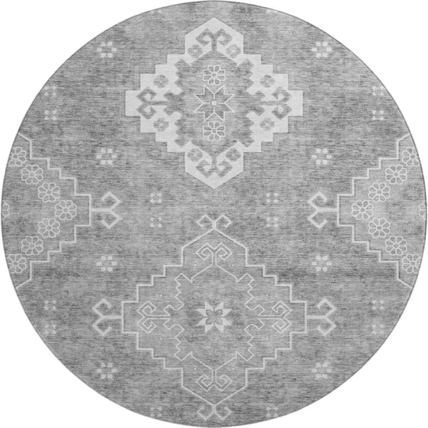 HomeRoots 8' Gray And Ivory Medallion Round Rug - Washable, UV Protected, Stain Resistant for Stylish Durability 667411