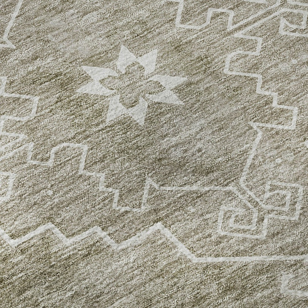 HomeRoots 8' Taupe and Ivory Medallion Washable Round Rug - Timeless Style with UV Protection & Easy Care! 667423