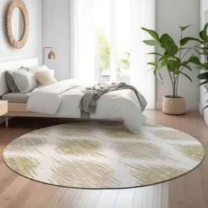 HomeRoots 8' Gold And Ivory Ikat Round Rug - Durable, Washable, UV-Protected Elegance for Modern Spaces 667476