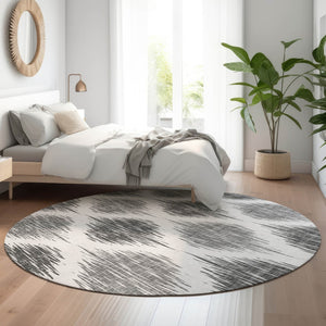 HomeRoots 8' Gray and Ivory Ikat Round Rug - Washable, UV-Protected, Stain-Resistant for High-Traffic Homes 667482