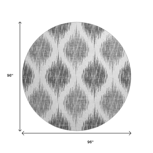 HomeRoots 8' Gray and Ivory Ikat Round Rug - Washable, UV-Protected, Stain-Resistant for High-Traffic Homes 667482