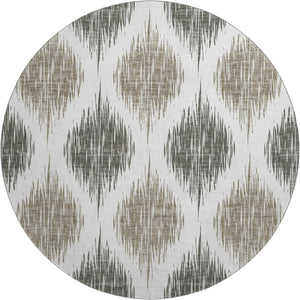 HomeRoots 8' Taupe and Ivory Ikat Round Rug – Washable, UV Protected, Stain Resistant for Active Homes & Style 667506