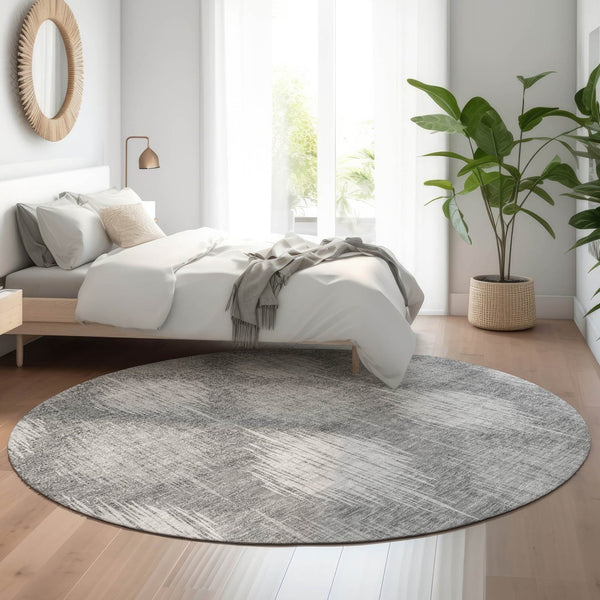 HomeRoots 8' Gray And Silver Ikat Washable Round Rug - Durable, Stain-Resistant, UV Protected for Family Homes 667530