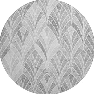 HomeRoots 8' Gray and Ivory Geometric Washable Round Rug - Stylish, Durable, and UV-Protected for Every Home 667596