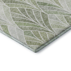 HomeRoots 8' Sage and Ivory Geometric Round Rug - Stylish, Washable, UV-Protected for Home & Outdoor Use 667620