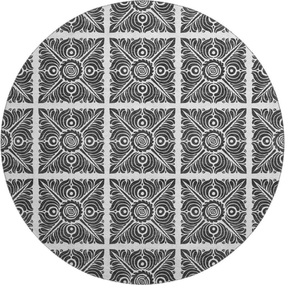 HomeRoots 8' Ivory and Black Medallion Washable Round Rug - Durable, Stylish, UV-Resistant, Easy Care Solution! 667774