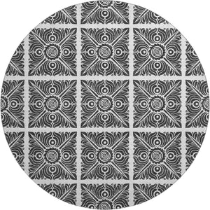HomeRoots 8' Ivory and Black Medallion Washable Round Rug - Durable, Stylish, UV-Resistant, Easy Care Solution! 667774
