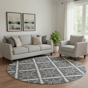 HomeRoots 8' Ivory and Black Medallion Washable Round Rug - Durable, Stylish, UV-Resistant, Easy Care Solution! 667774