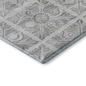 HomeRoots 8' X 10' Silver And Gray Medallion Area Rug – Washable, Stain-Resistant, UV Protected for Busy Homes 667787
