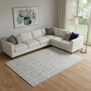 HomeRoots 9' X 12' Silver and Gray Medallion Area Rug - Washable, UV Protected, Stain Resistant, Durable Design 667788