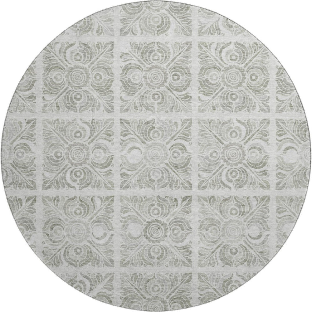 HomeRoots 8' Taupe and Beige Medallion Round Rug - Washable, UV Protected, Stain Resistant for Easy Care 667798